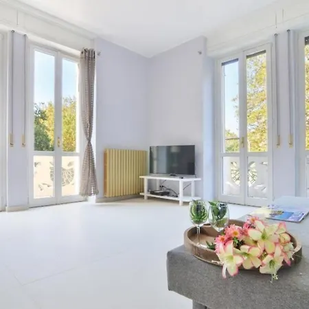 Apartment Bacone Liberty Olimpia By Halldis